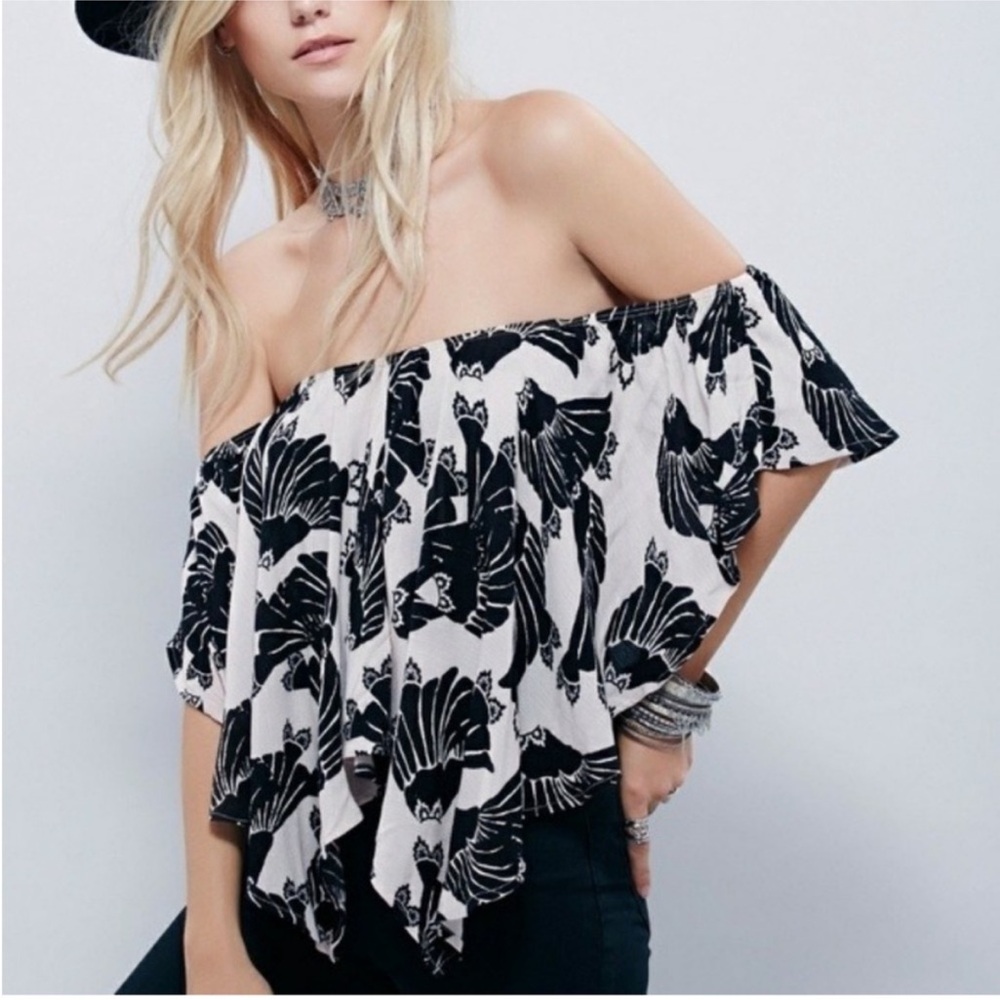 Free People Elegant Black and Cream Women's Top